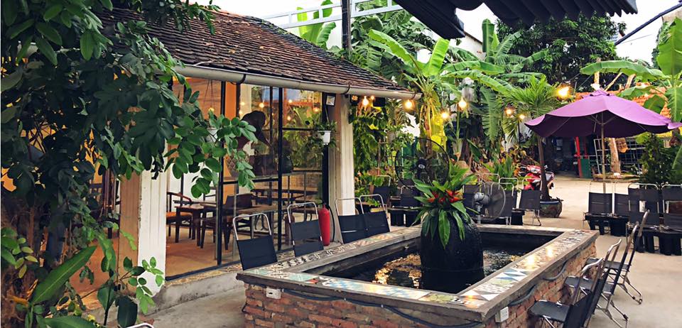 thiết kế quán cafe kiểu nhà quê