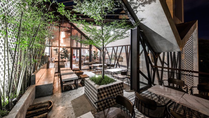 thiết kế nội thất cafe kiểu công nghiệp